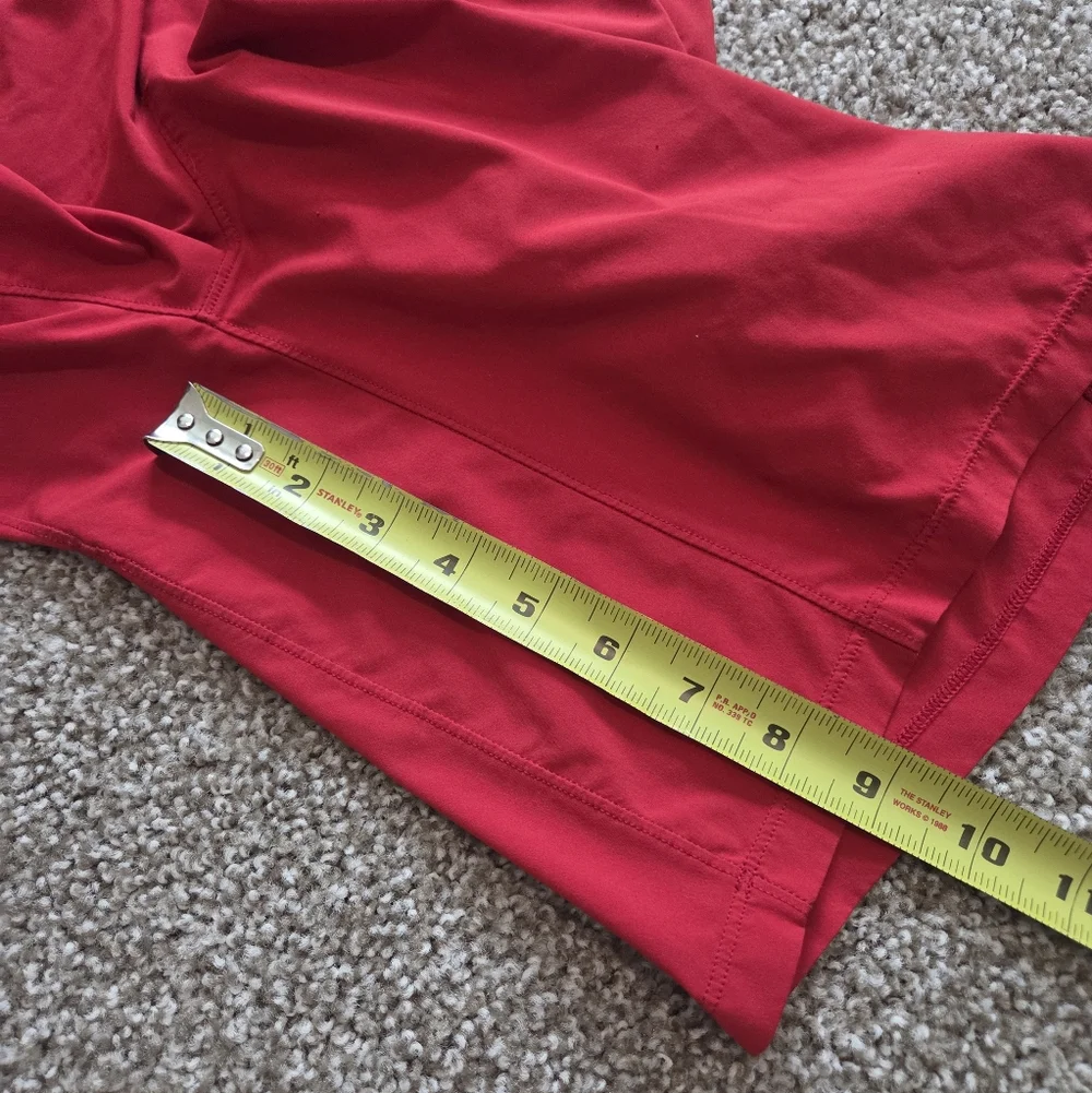 Lululemon Pace Breaker Short Medium Mens Linerless 9 Inseam Bold‎ Red Train Gym